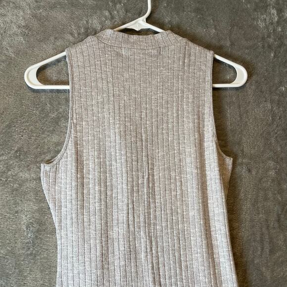 Cupcakes and Cashmere Grey Knit Dress Size Small‎ New - Picture 3 of 8
